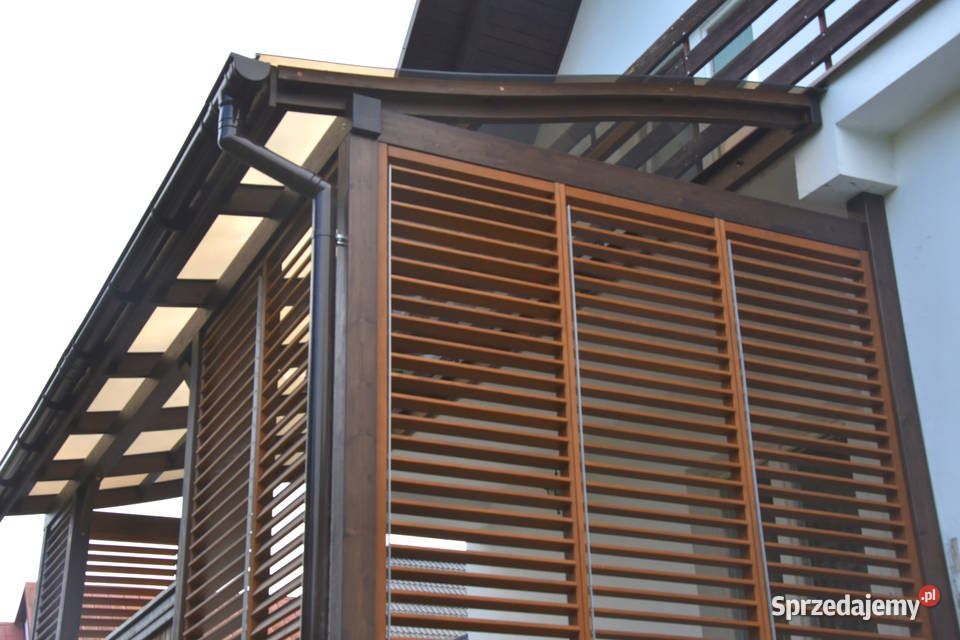 Płyty z poliwęglanu litego na zadaszenie pergole Gdańsk