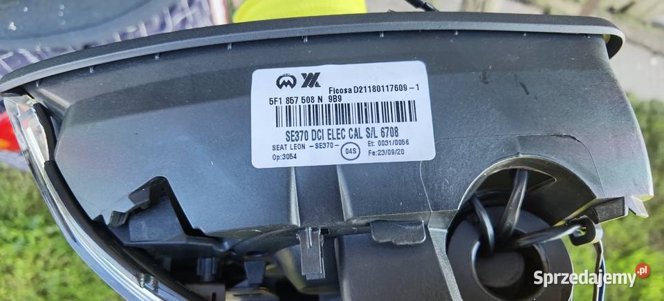 Lusterko zewnętrzne Prawe Seat Leon z Numerem Lublin sprzedam