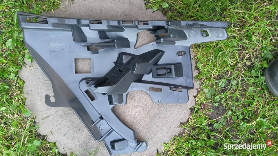 Volvo S60 V60 lewy przedni wspornik mocowanie