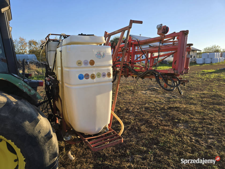 Opryskiwacz zawieszany HOLDER F712H 1000 L 12 m sprzedam