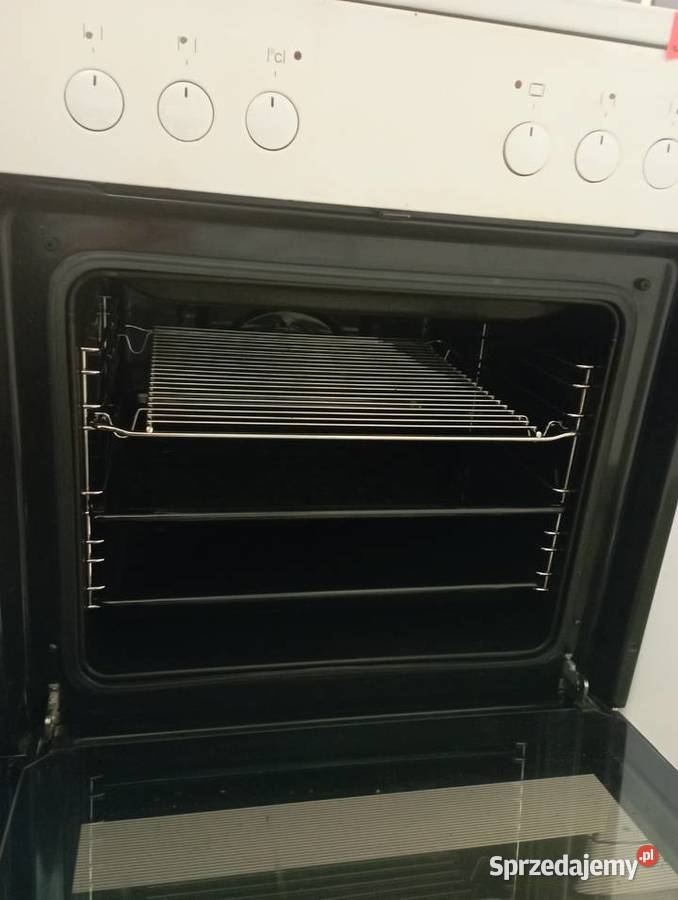 KUCHENKA ELEKTRYCZNA Z BLATEM CERAMICZNYM GRAM dolnośląskie