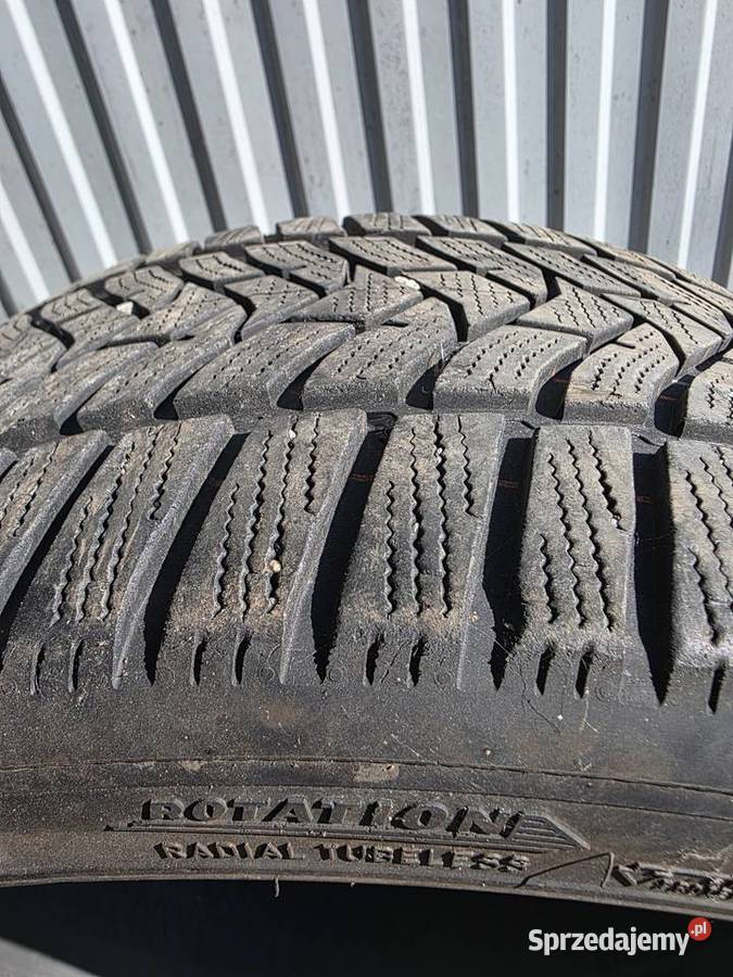 Opony Dunlop Winter Sport 5 22540 R18 92V 4 Szarwark