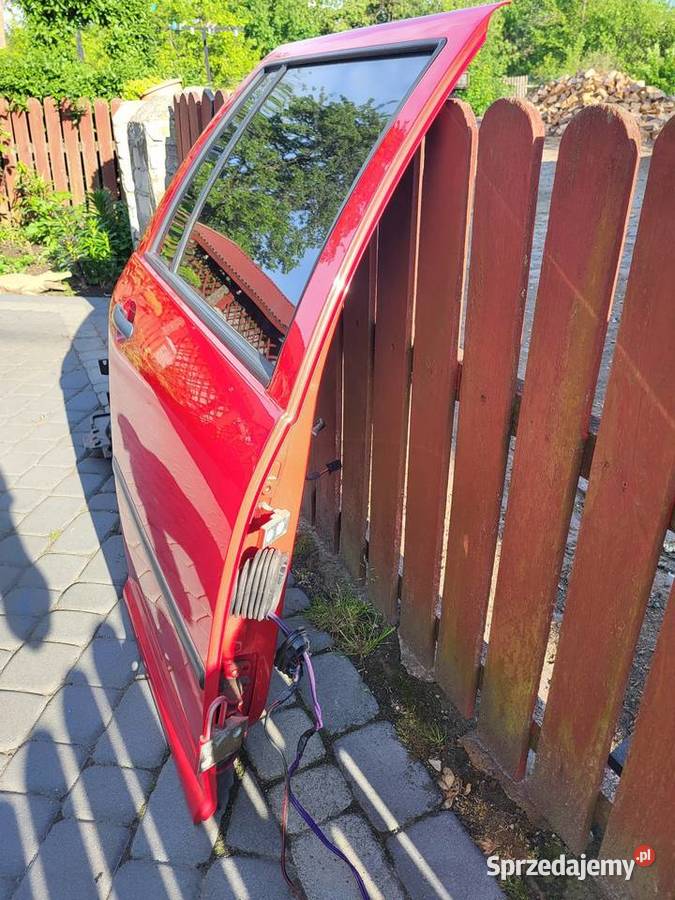 Drzwi prawe tylne Golf 4 Bora kombi LY3D pomorskie Słupsk