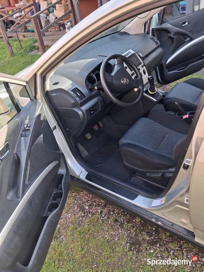 Toyota corolla verso II 2008 1cm3 Rzeczna sprzedam