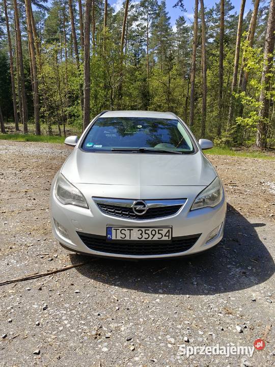 Sprzedam Opel Astra J manualna Astra Starachowice sprzedam