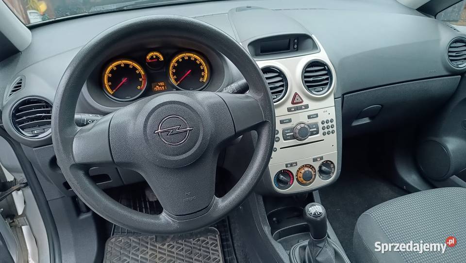 Opel corsa 12 benz klima alumy benzyna Łuków