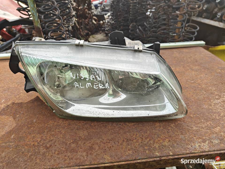 Lampa prawa Nissan Almera Łagów