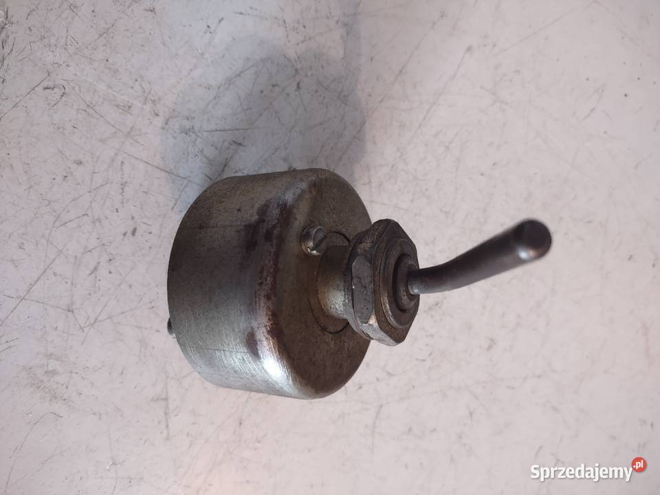 CIĄGNIK ITP WŁĄCZNIK ROZRUSZNIK I SWIEC 12V24V Lublin sprzedam