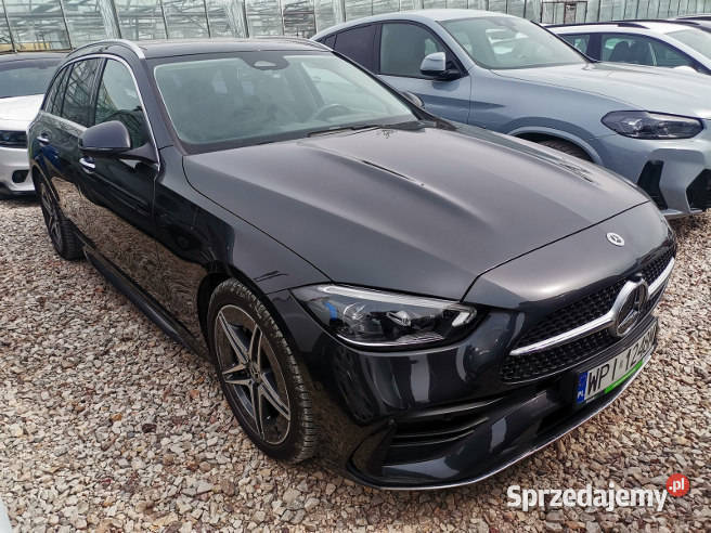 MERCEDESBENZ C 180 2024 146900 ccm 170 mazowieckie Warszawa