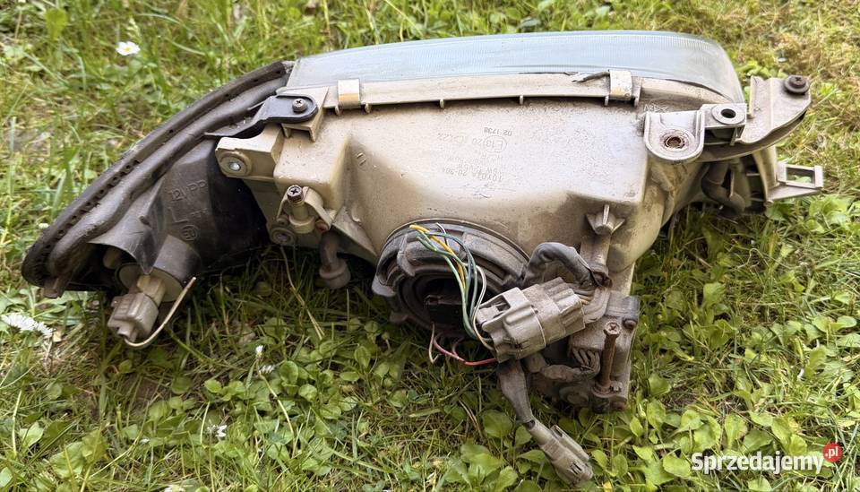 Toyota carina e lampa lewa kierunkowskaz Oborniki Śląskie sprzedam