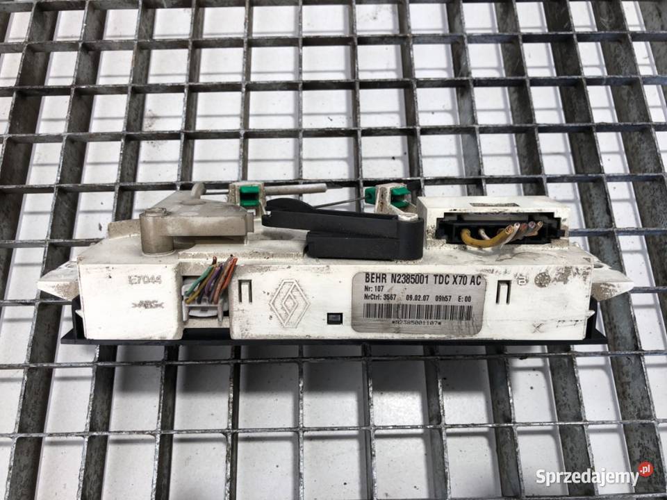 PANEL STEROWANIA NAWIEWU RENAULT MASTER II osobowe