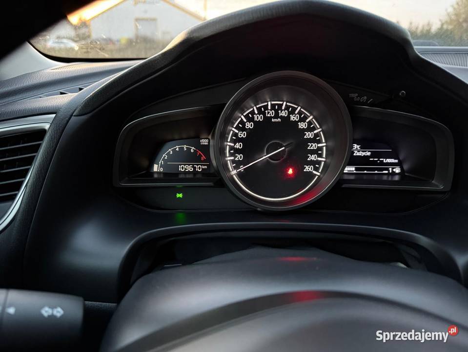Sprzedam piękną Mazdę 3 z 2018 ROKU elektrochrom. lusterko wst. Chojnice sprzedam