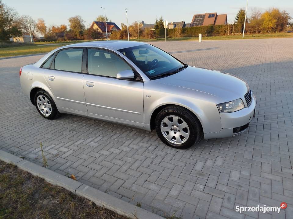 A4 B6 2.0 Benzyna Gaz sekwencja Rok 2003 Sedan