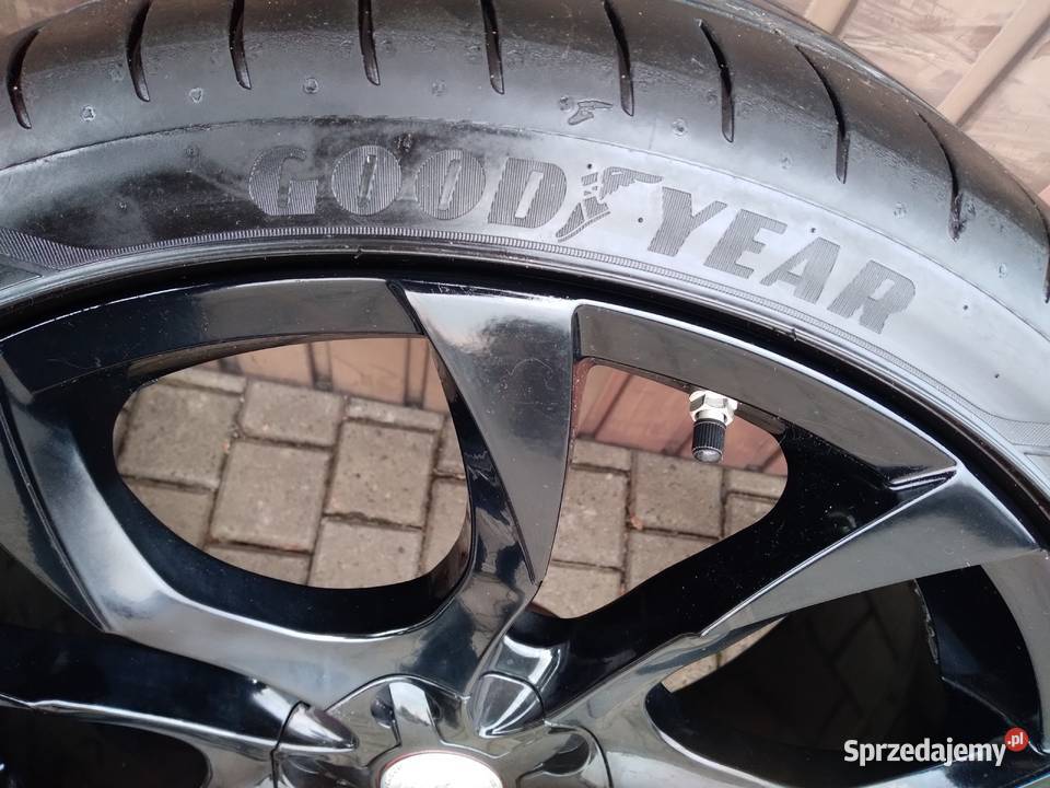 felgi z oponami do TESLA 3 2021 nowe przejechane sprzedam