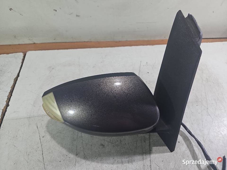 LUSTERKO PRAWE 6 PIN VA FORD C MK2