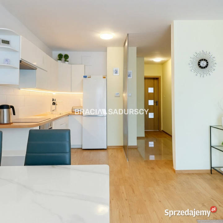 Mieszkanie 4937m2 3 pok Kraków Macieja Dębskiego blok sprzedam