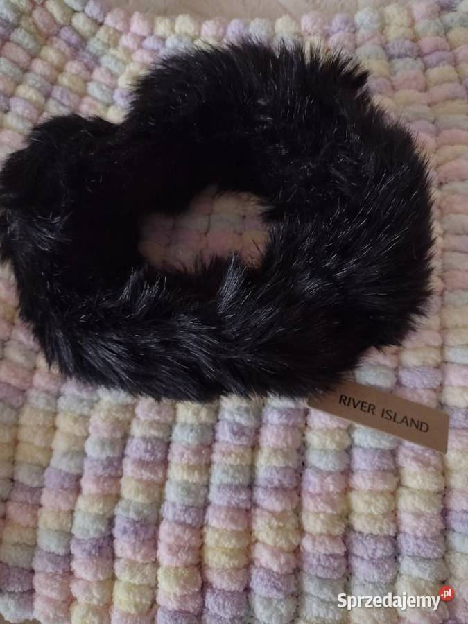 RIVER ISLANDCzarna futrzana opaska na głowęNOWA Nakrycia głowy Kraków