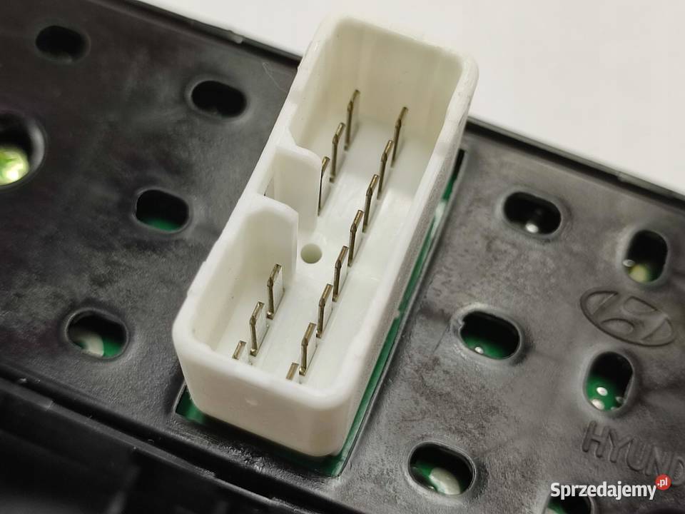 PANEL SZYBY LEWY PRZÓD KIA CARENS II MPV FJ Osłony i zaślepki