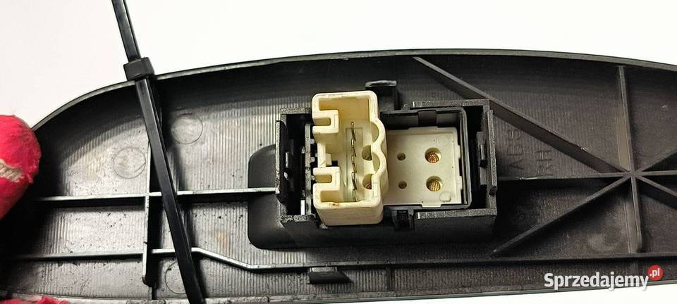 PRZEŁĄCZNIK TOYOTA YARIS I Lipno