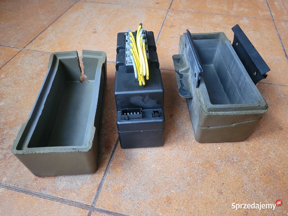 Pompka Zamka Centralnego Mercedes S klasa W220 Pozostałe Bobowo