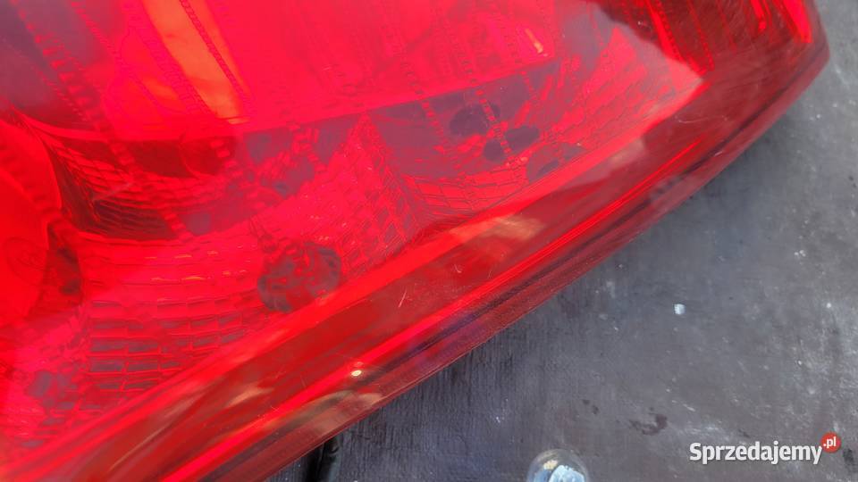 HYUNDAI I30 I CW KOMBI LAMPA TYLNA PRAWA osobowe Ruda Śląska