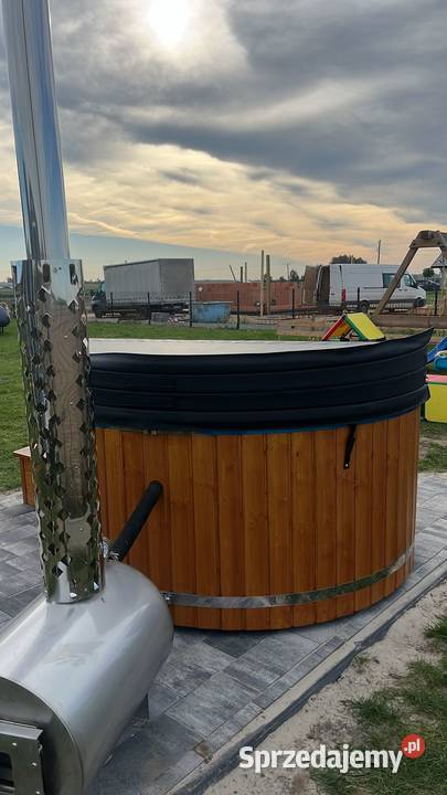 Balia ogrodowaKOMPLET Gorąca beczka Jacuzzi Podsarnie