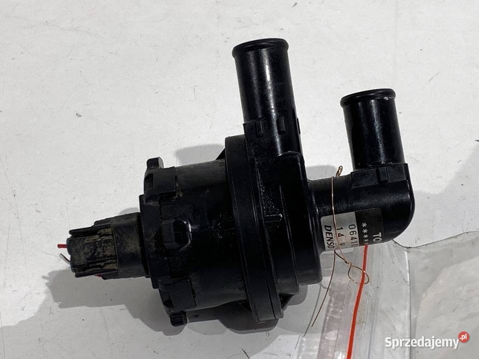 DODATKOWA POMPA WODY TOYOTA RAV 4 IV 0641001301 osobowe