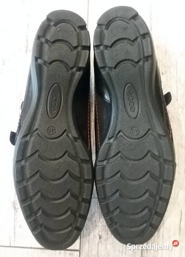 Buty ECCO męskie rozmiar 40 Półbuty Malanów
