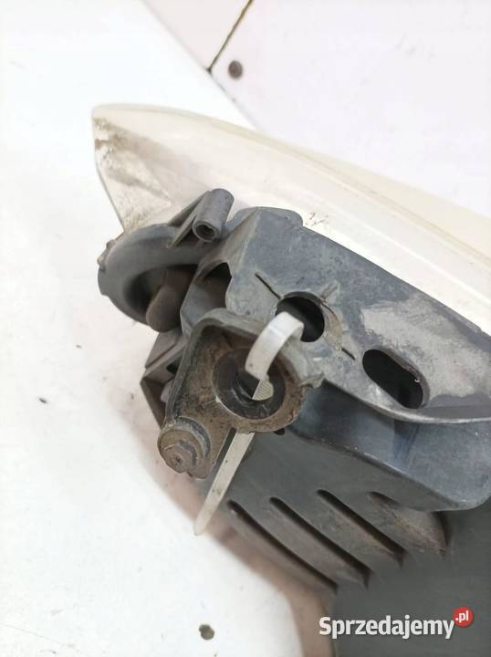 LAMPA PRZÓD PRAWA EU 9656162480 Peugeot 308 I