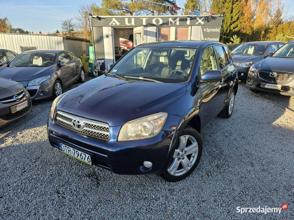 Toyota RAV4 Najbogatsza 22D 177 4x4 Skóry Hak isofix Świdnica