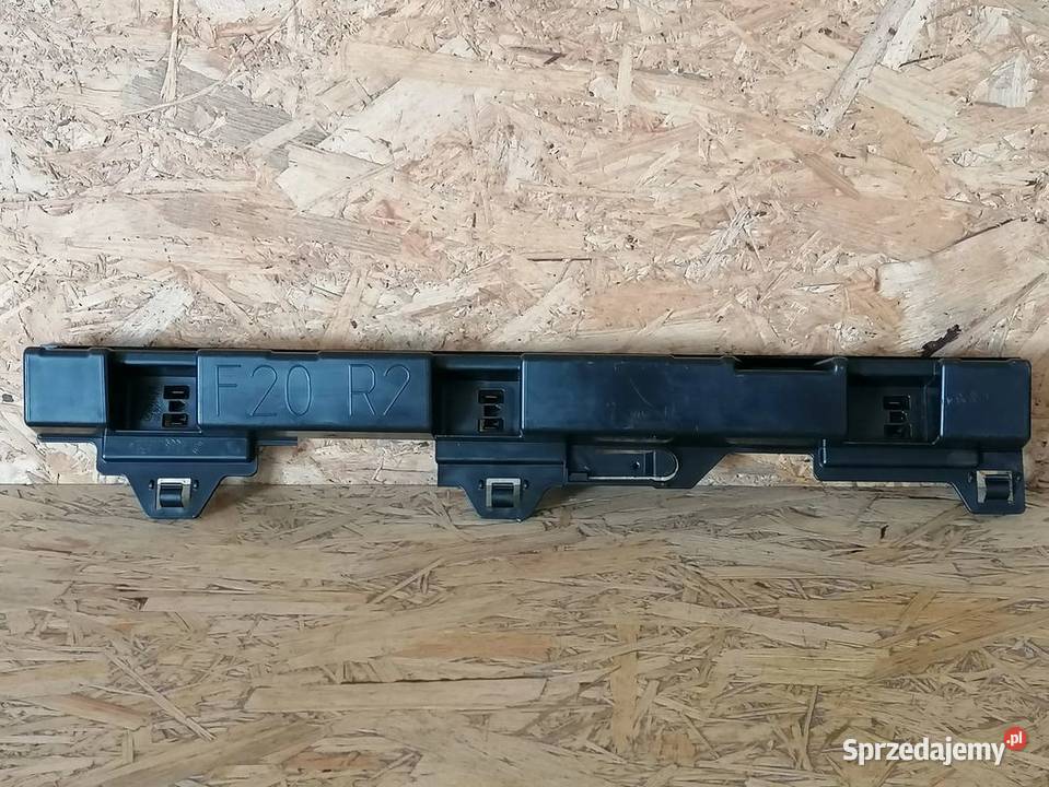 BMW F20 F21 ŚLIZG mocowanie progu prawe R2 wielkopolskie Pleszew