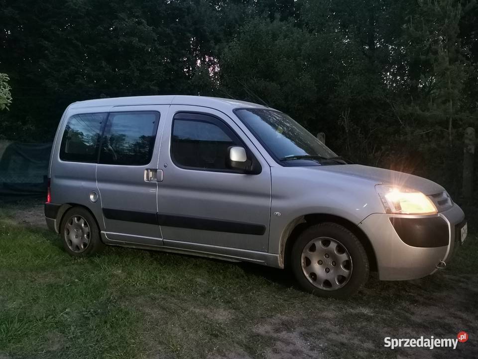 Citroen Berlingo Lift 19D klimatyzacja Rok produkcji 2005 Kampinos sprzedam