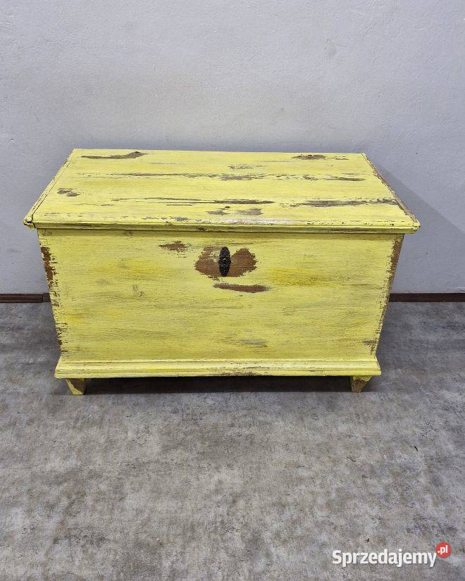 Drewniany Kufer Skrzynia Vintage AntykiMarki sprzedam