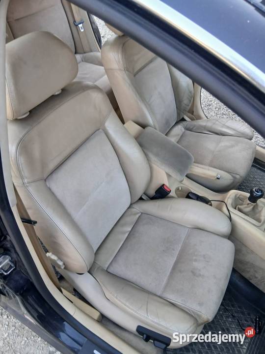 Wnętrze fotele Boczki Passat b5 Pakuły sprzedam