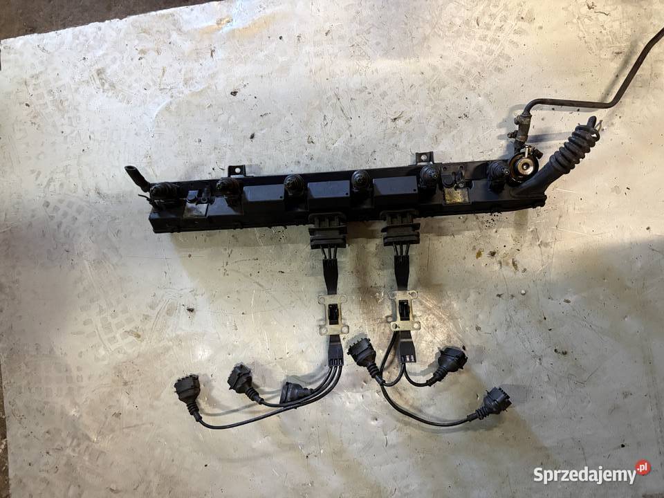 listwa wtryskowa wtryski komplet BMW E36 E34 20 Układ paliwowy dolnośląskie Jelcz-Laskowice sprzedam