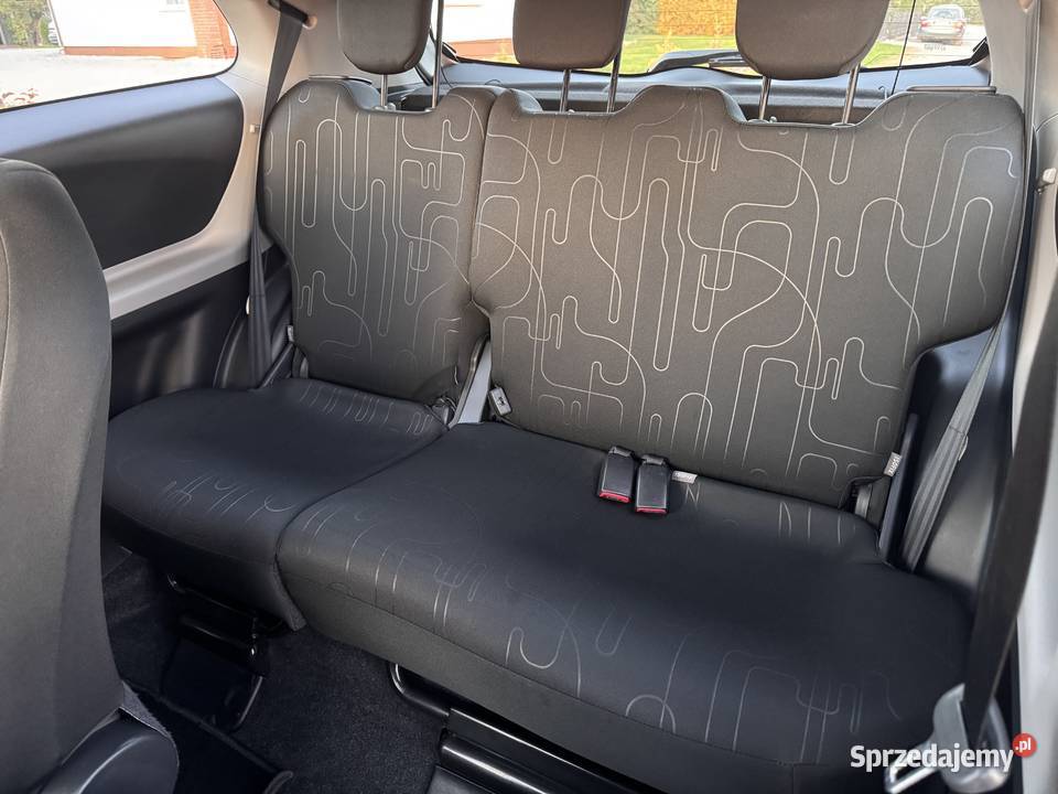 Toyota 13 benzyna super stan 1300cm3 Yaris Żnin