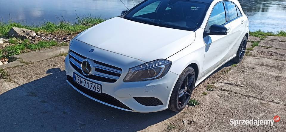 Mercedes A180 benzyna wielofunkcyjna kierownica lubelskie Puławy sprzedam