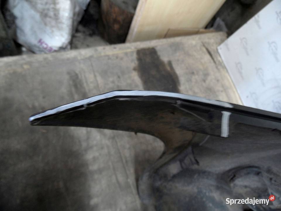 VOLKSWAGEN CADDY III LIFT 12r zderzak przód