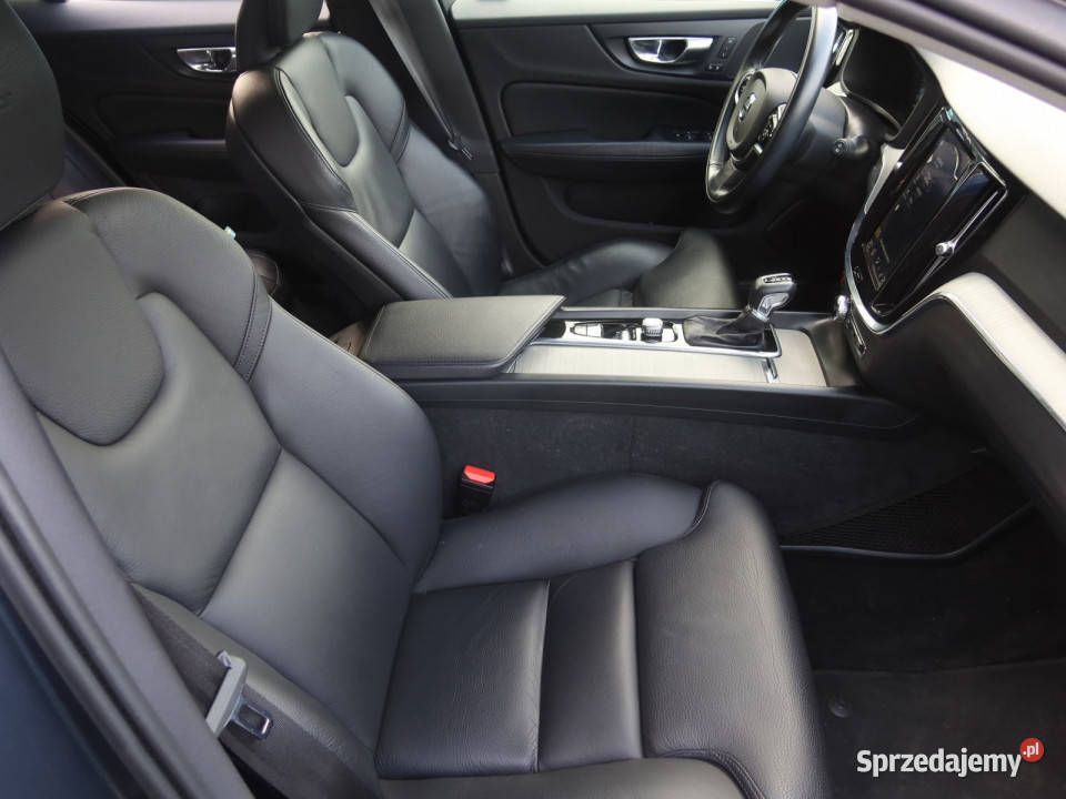 Volvo V60 T4 20 elektrycznie ustawiane fotele Katowice