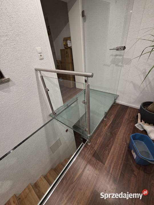 Balustrada całoszklana na rotulach schodowa Nowe Mostki