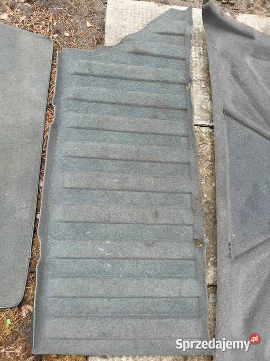 Mercedes W124 sedan wnęki wykładziny dywan Skarżysko-Kamienna