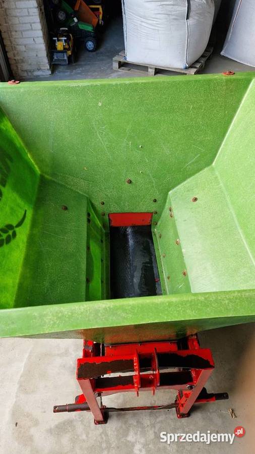 Rozsiewacz Kłos Rozsiewacze nawozów