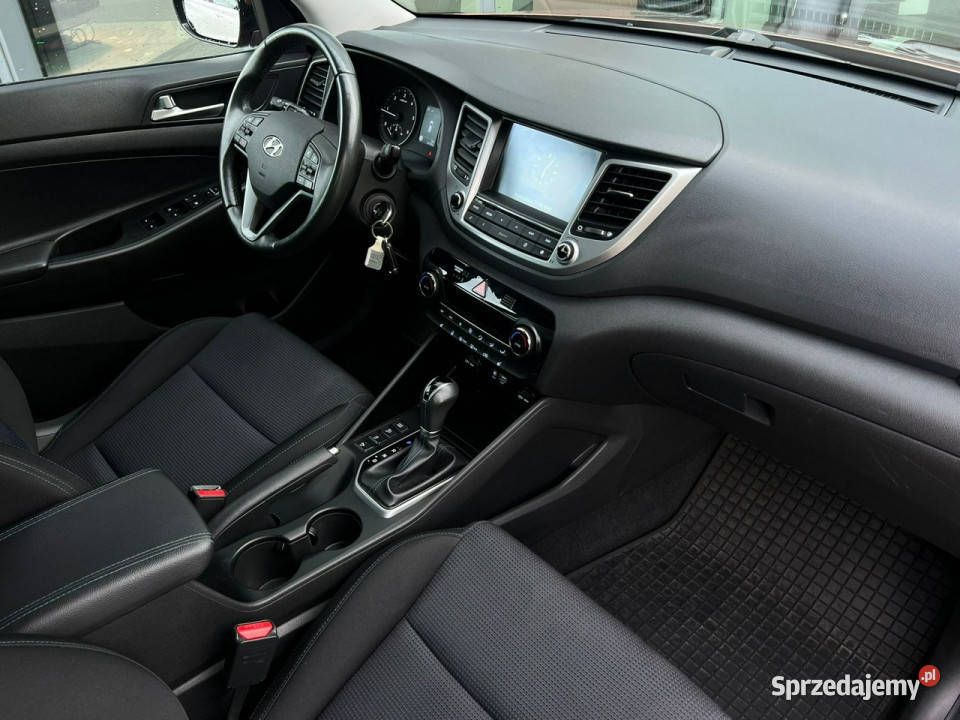 Hyundai Tucson 17CRDi 141 Comfort NAVI ABS Piotrków Trybunalski