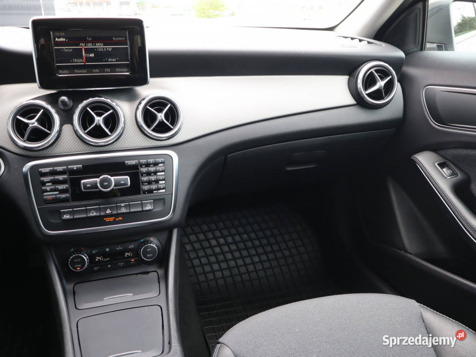Mercedes GLA GLA 250 skórzana tapicerka Piaseczno sprzedam