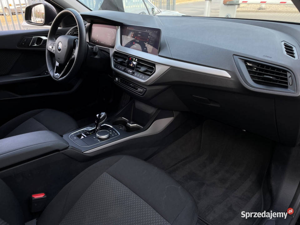Salon Gwarancja FV23 LED CarPlay Podgrzewane sprzedam