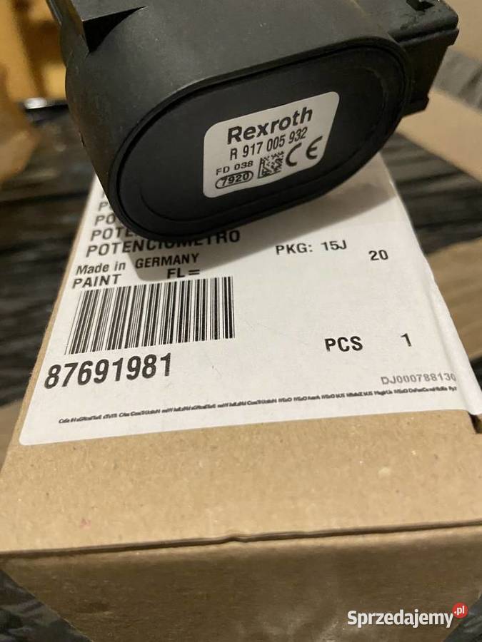 Potencjometr R917005932 płozy hedera Holland CNH Białystok