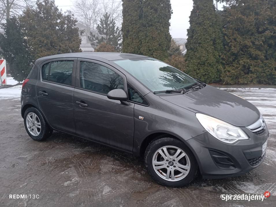 Opel Corsa 2011r 12 Benzyna 85 Stan Łódź