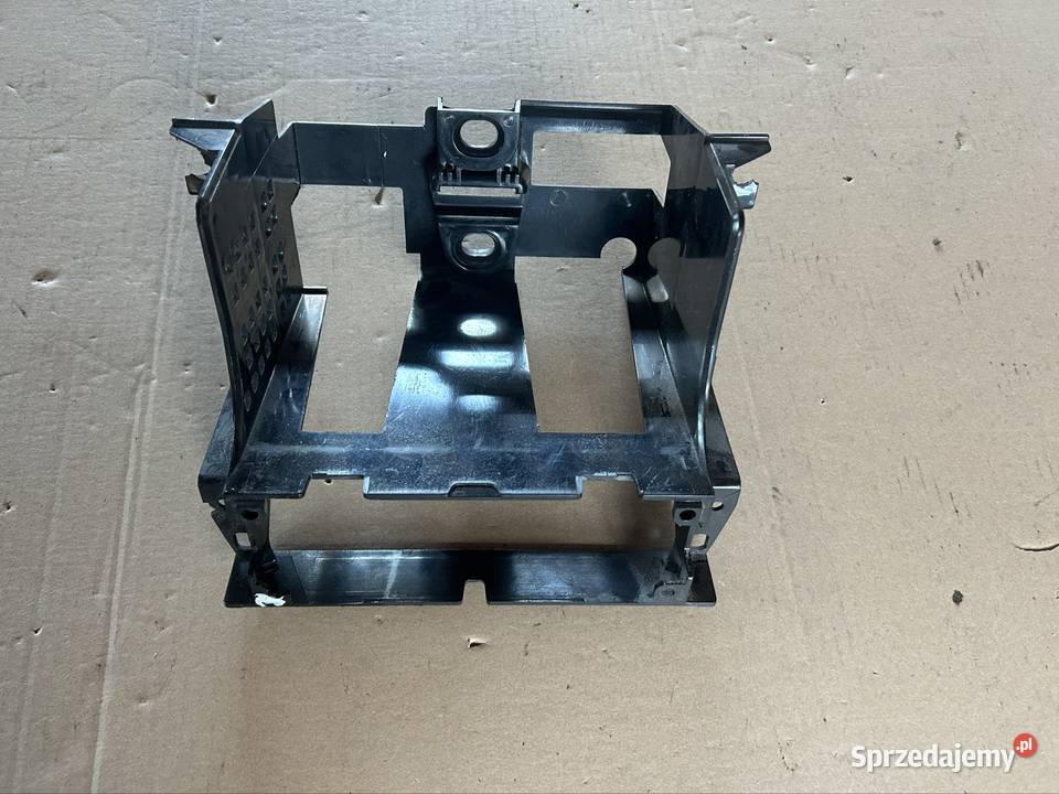 Kosz radia 2din Passat b5 b5fl 3b0858757 Części samochodowe Grudziądz