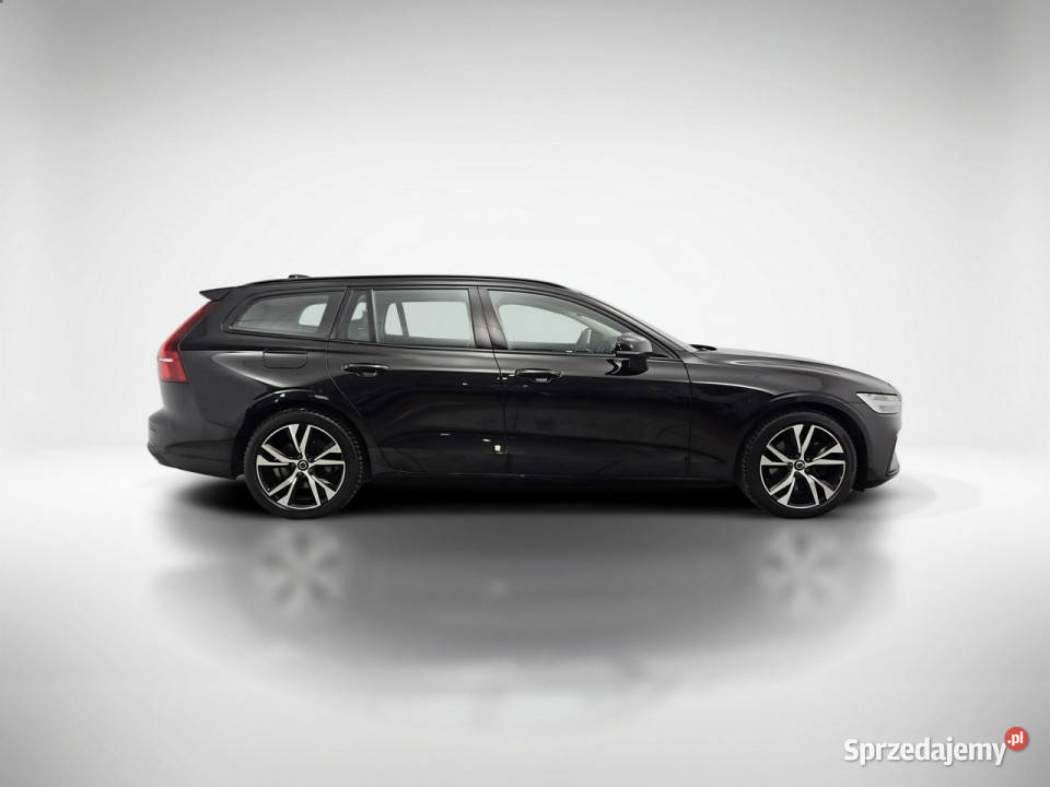 Volvo V60 B3 B Plus Dark aut Z Polskiego Salonu ESP Samochody osobowe