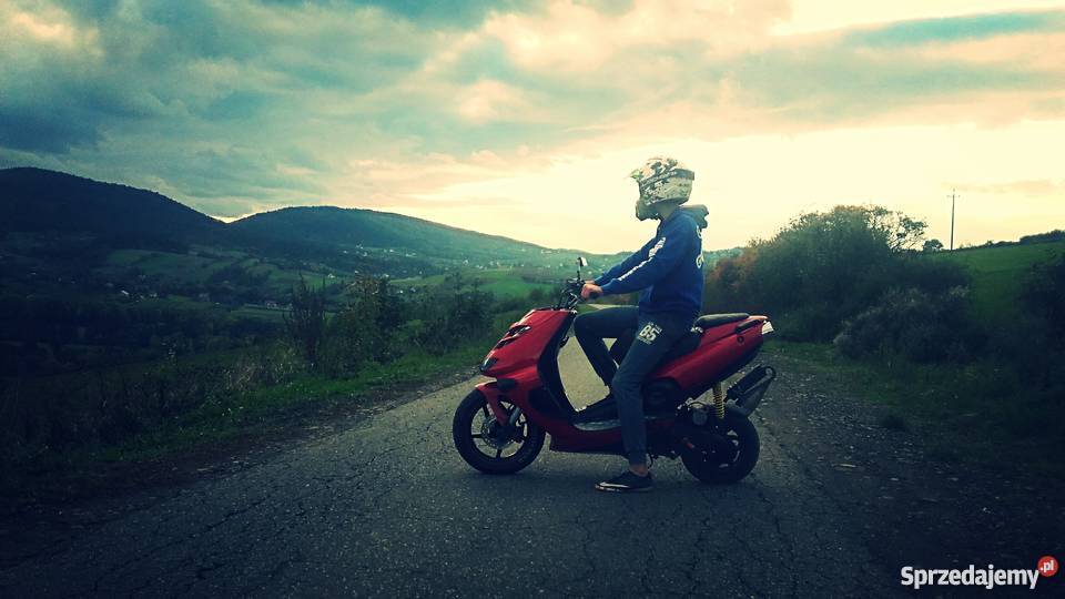 Aprilia SR 50 RedBlack ZAMIENIE